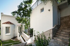 Villa Mia