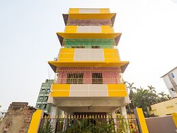 OYO 11379 Jams Guest House