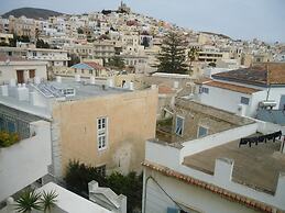 En Ermoupoli