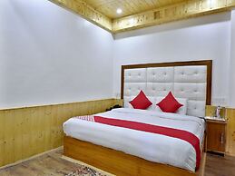 OYO 12271 Avenue Manali