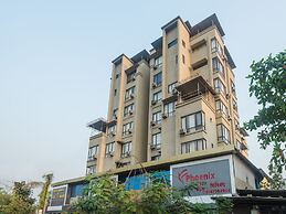 OYO 11855 Phoenix Hotel