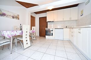 Bonik Apartments