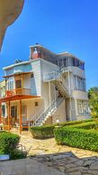 Altinkum Tatil Koyu