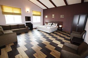 Forest Beach Holiday Resort