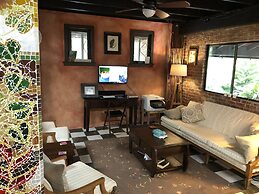 Rainforest Inn