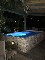 Rainforest Inn
