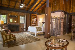Rainforest Inn
