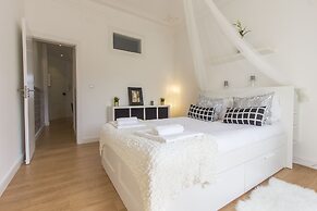 Bairro Alto Stylish by Homing