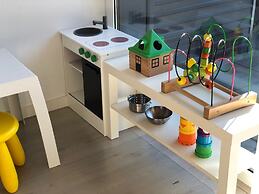 Expo Kid's Friendly by Homing