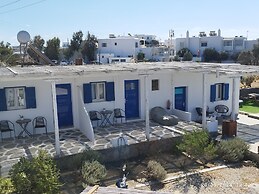 Nikos rooms