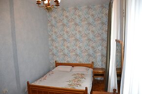 Dachi Inn