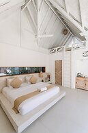 Mahi Mahi Villa & Suites