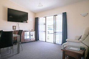 Tuki Tuki Motel