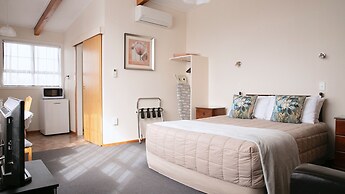 Tuki Tuki Motel