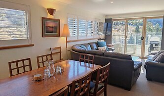 Alpine View Apartments