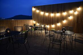 Hotel 498