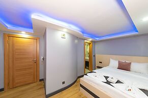 Butterfly Suites
