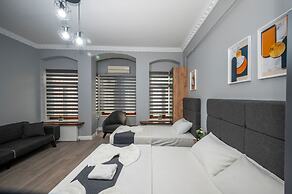 Butterfly Suites