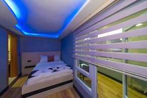Butterfly Suites