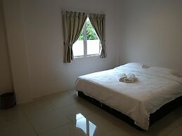 First Guest House Cheras