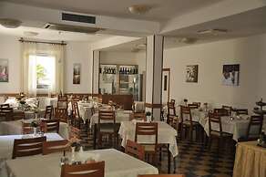Albergo Larenzia