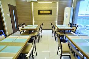 Hotel Formosa Daet