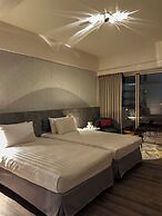 Metro Hotel - Howard Group