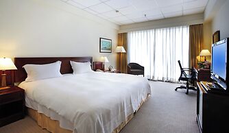 Metro Hotel - Howard Group