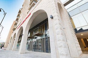 The Haneviim Court - Isrentals