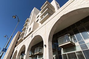 The Haneviim Court - Isrentals