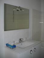 Hotel Continental - Contact Hotel
