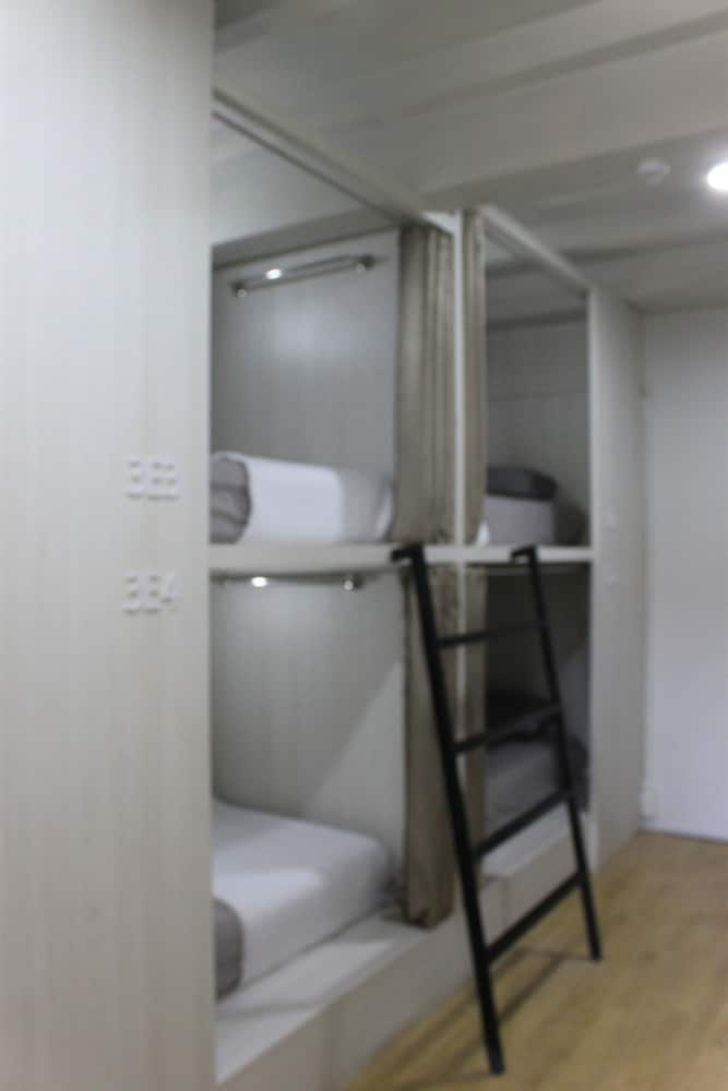 Bed Bike Hostel