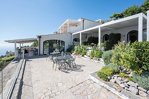 Villa Amore