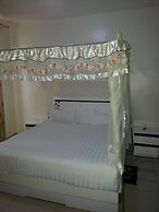 Western Mountain Hotel
