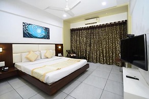 Crimson Park Shripriya Hotel