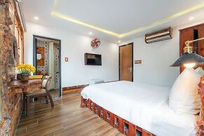 La An Old Town Hotel