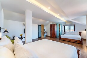 La An Old Town Hotel