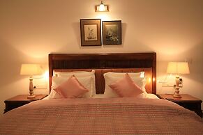 Roop Niwas Kothi