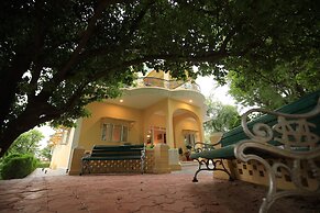 Roop Niwas Kothi