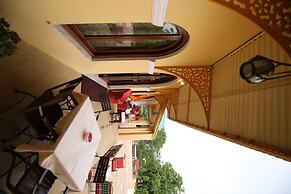 Roop Niwas Kothi