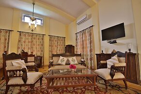 Roop Niwas Kothi