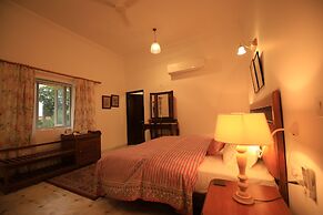 Roop Niwas Kothi