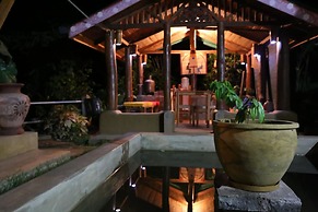 Plantation Retreat