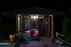 Plantation Retreat