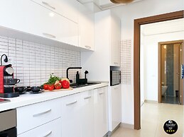 Deluxe Nicolle Solid Residence Mamaia
