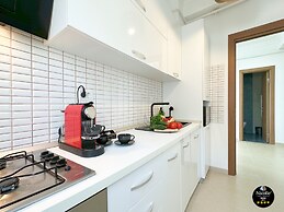 Deluxe Nicolle Solid Residence Mamaia