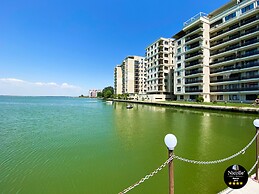 Deluxe Nicolle Solid Residence Mamaia