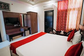 Hotel Jinendra Inn