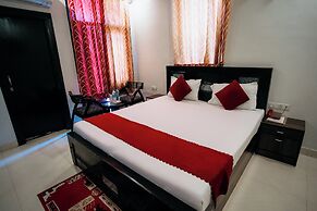 Hotel Jinendra Inn