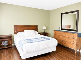 Escarpment Heights Motel